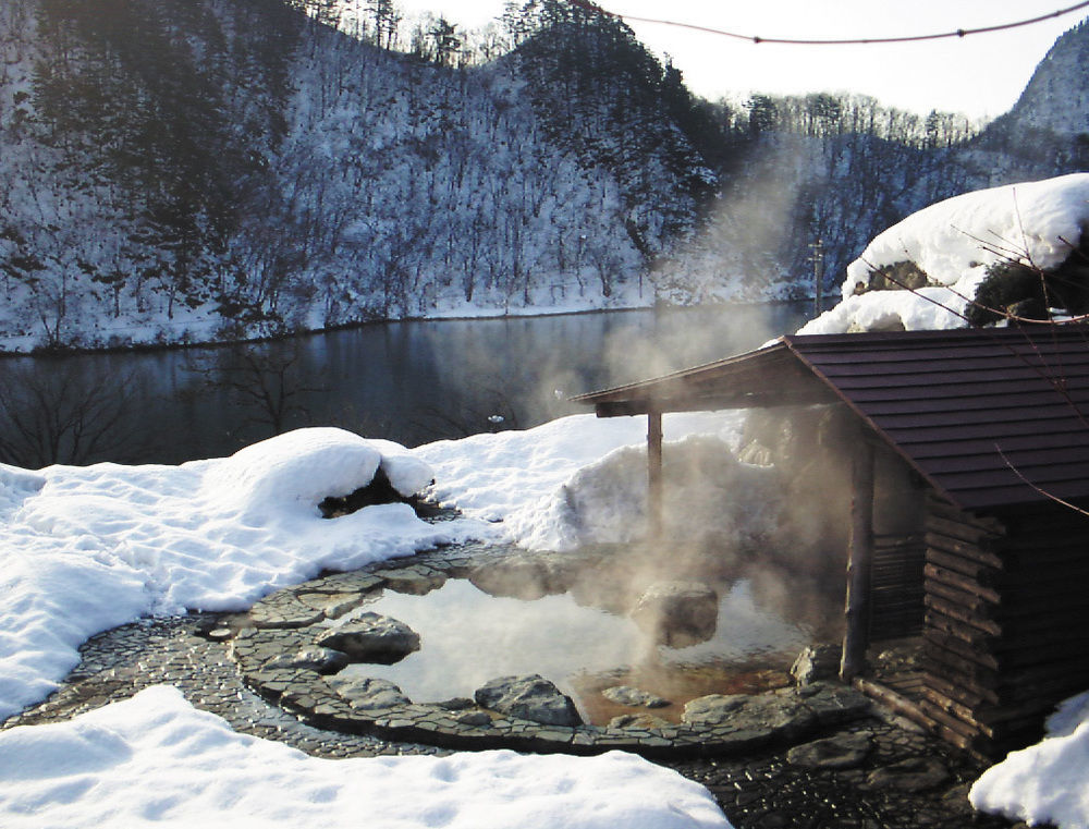 Hotel Tsunogami Niigata Eksteriør bilde